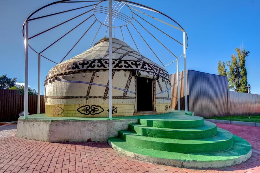 Karagat Hotel Karakol Dış mekan fotoğraf